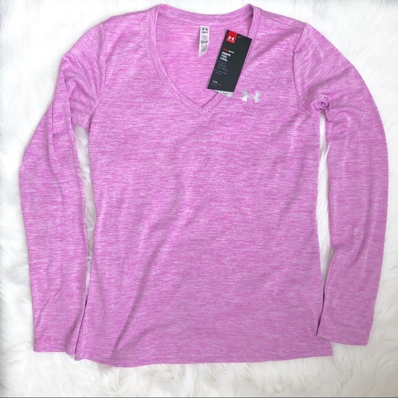 Under Armour Tops - Under Armour heat gear long sleeve v neck active